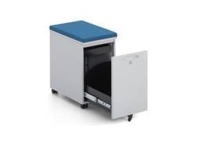 Bag Drop – Slim Mobile Pedestal