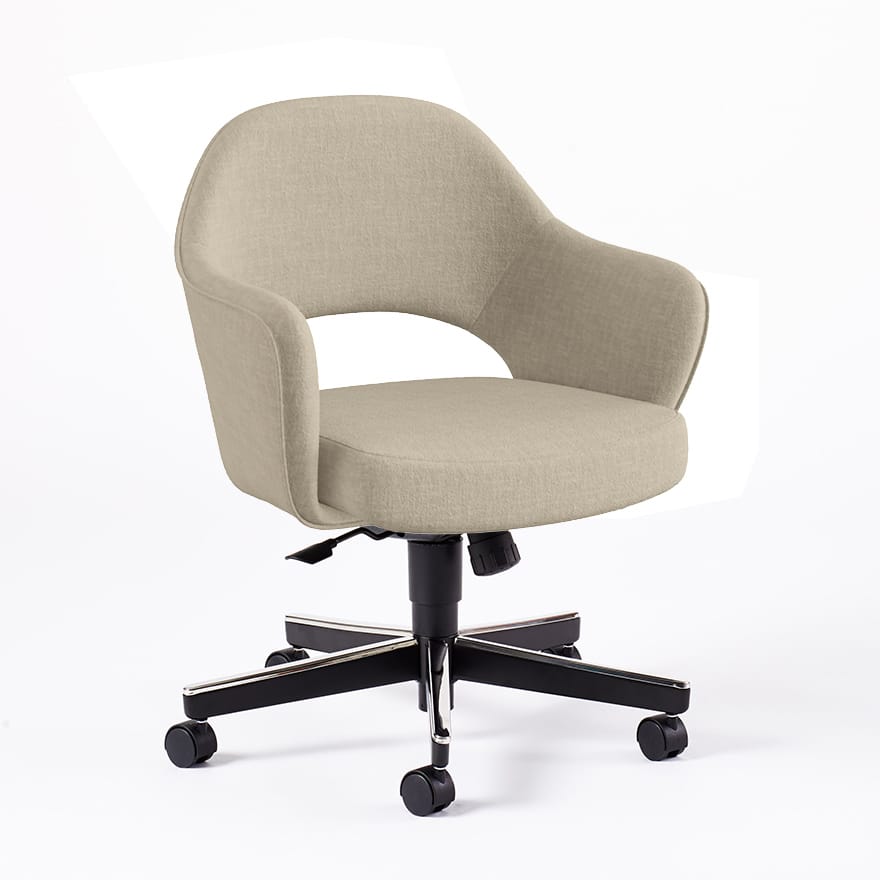 Saarinen Executive Arm Chair With Swivel Base