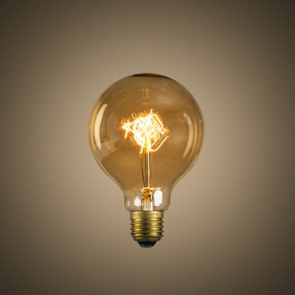 Vintage Globe Filament Bulb (Medium)