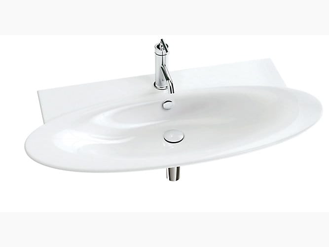 Presqu'ile Vanity top with single faucet hole
