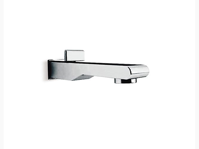 Singulier Bath spout with diverter in polished chrome
