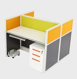 M 32 Workstations