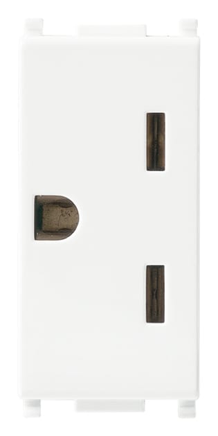 2P+E 15A American outlet white