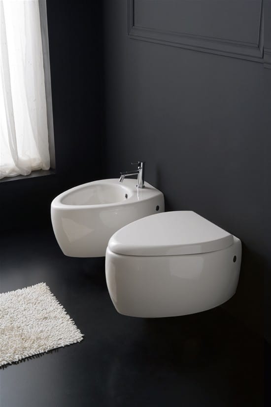 Wall-mounted bidet Moai