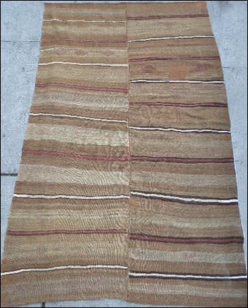 EU7 6'1''x10'1'' European Woven Rug