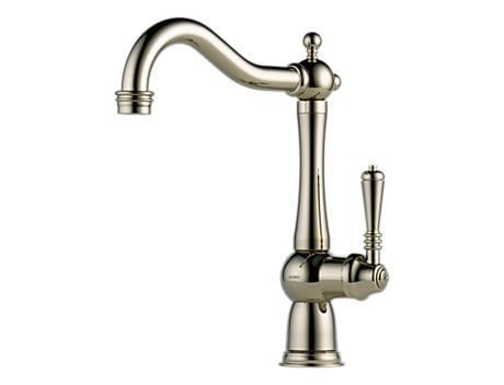 Tresa Single Handle Kitchen Faucet