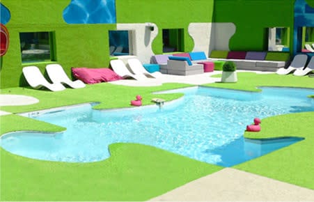 Customized Swimming Pools