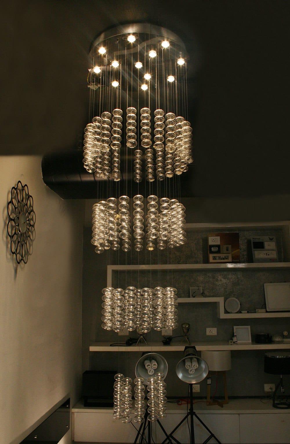 Double Heighted Chandelers-DHC04